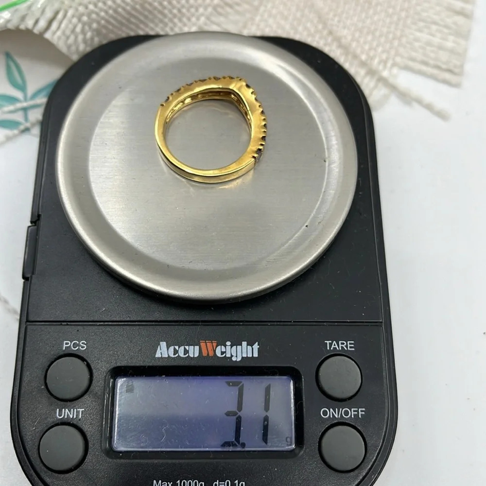 Vintage SETA Gold-Tone Ring with Sparkling Stones, Size 6 - Picture 9 of 17